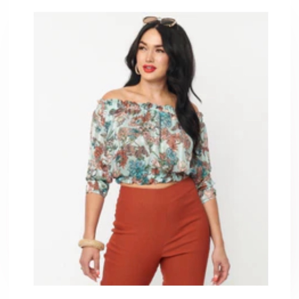 Unique Vintage Multicolor Floral Off-Shoulder Blouse
